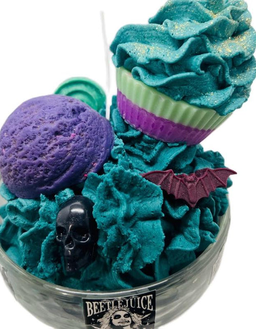 Load image into Gallery viewer, Halloween Sundae Candle - Festive Home Decor &amp; Ornaments
