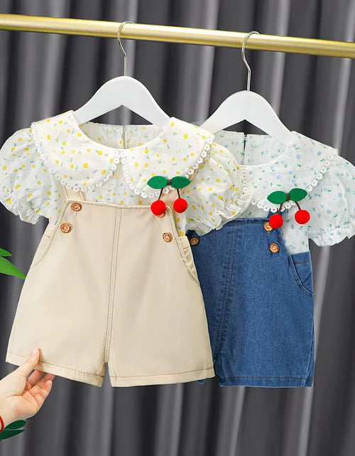 Load image into Gallery viewer, New Summer Newborn Girl Baby Clothes Outfit Sets Floral Shirt + Denim Overalls Suit for Girls Baby Clothing 1 Year Birthday Sets
