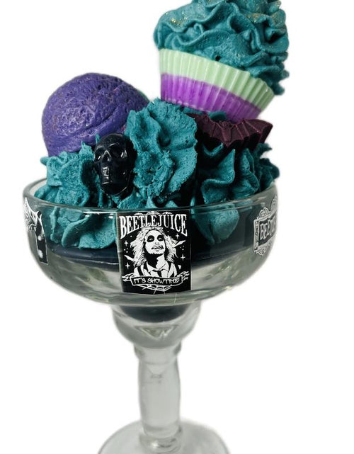Load image into Gallery viewer, Halloween Sundae Candle - Festive Home Decor &amp; Ornaments
