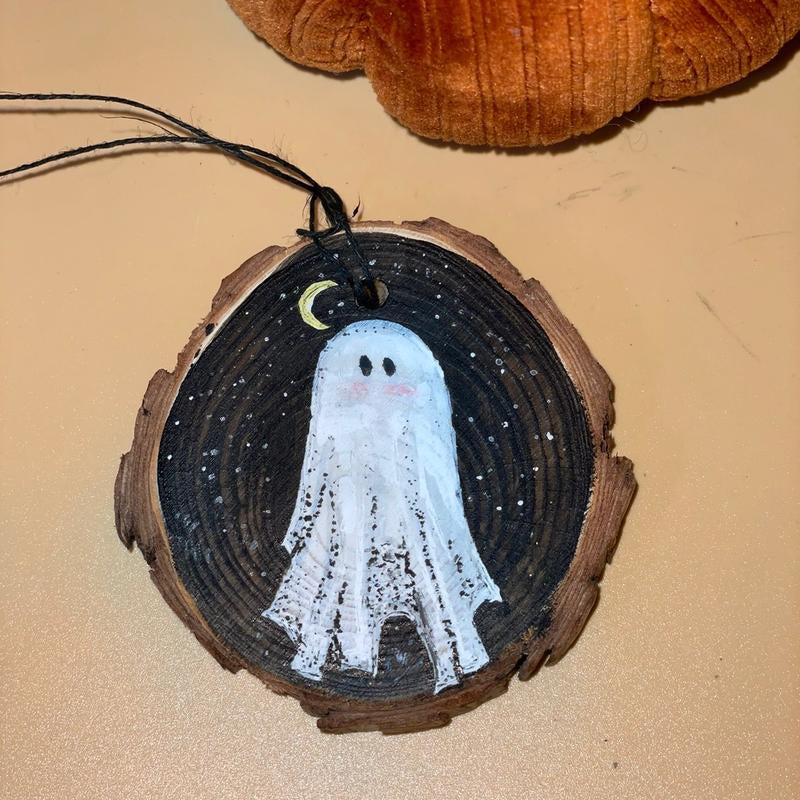 Wooden Hand Painted Halloween Decor - Handpainted Ghost on Wooden Circle Spooky Ornaments Decoration