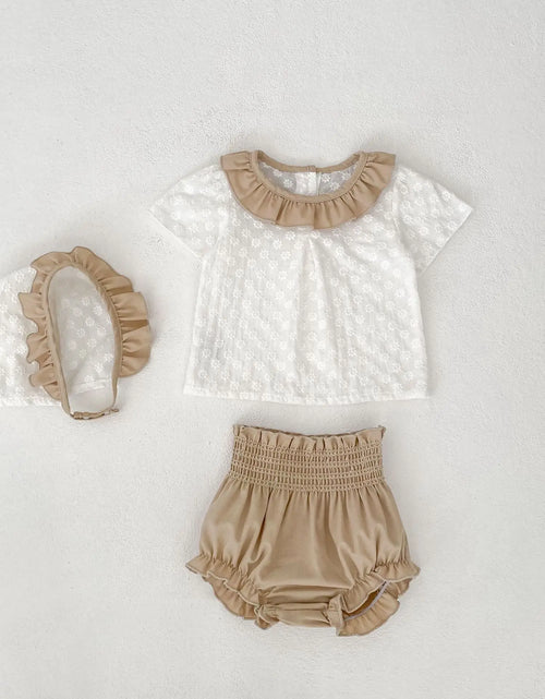 Load image into Gallery viewer, Summer New 0-3 Year Old Baby Clothing, Fashionable Baby Girl Set, Flower Embroidery Short Sleeved Top, Bread Pants
