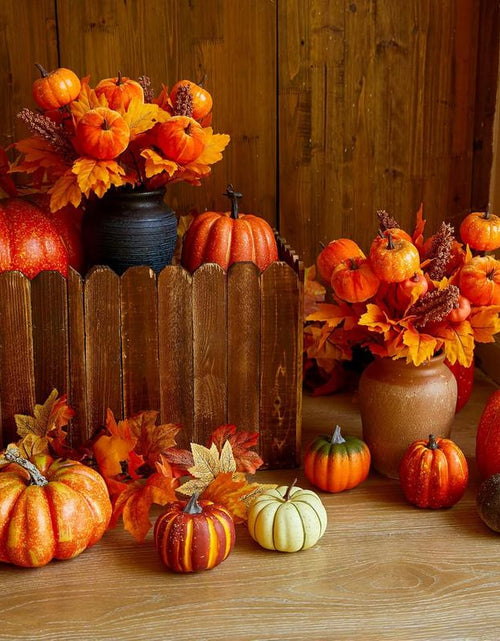 Load image into Gallery viewer, PARTY JOY 4PCS Maple Leaves Bunch with Silk Pumpkin Autumn Floral Stems for DIY Arrangment Fall Decor Fall Decorations for Home
