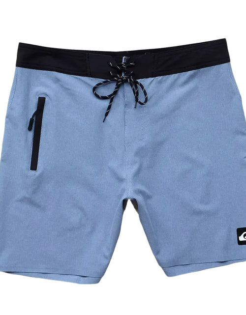 Load image into Gallery viewer, Men's Quick-Drying Waterproof Stretch Surfing Shorts

