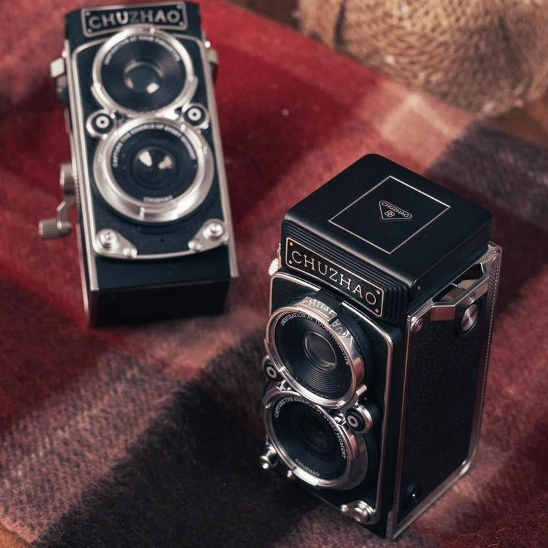 Digital Vintage Mini Digital Camera, 1080P HD Video 12MP Autofocus Digital Cameras with 16GB Card, Compact Camera for Vlogging