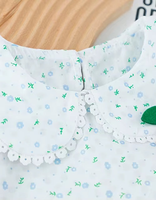 Load image into Gallery viewer, New Summer Newborn Girl Baby Clothes Outfit Sets Floral Shirt + Denim Overalls Suit for Girls Baby Clothing 1 Year Birthday Sets
