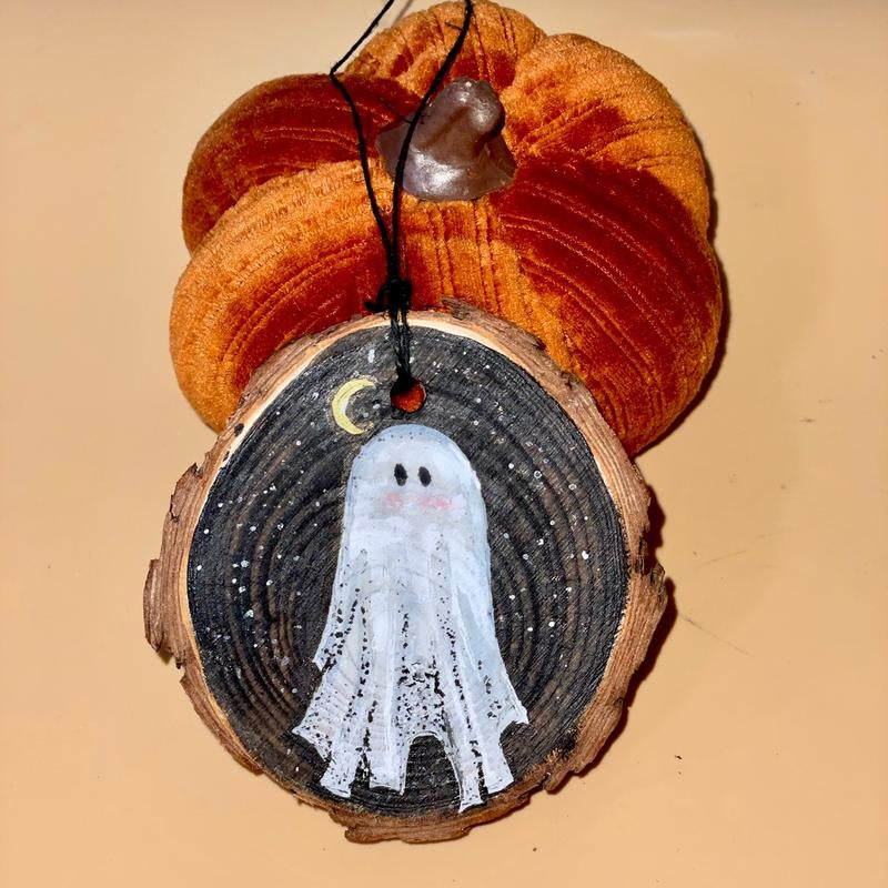 Wooden Hand Painted Halloween Decor - Handpainted Ghost on Wooden Circle Spooky Ornaments Decoration