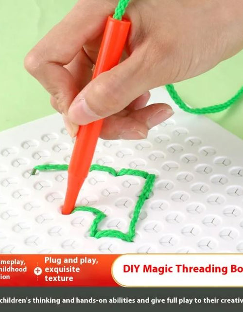 Load image into Gallery viewer, Children's Threading Board Diy Drawing Board String Puzzle
