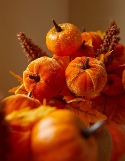 Load image into Gallery viewer, PARTY JOY 4PCS Maple Leaves Bunch with Silk Pumpkin Autumn Floral Stems for DIY Arrangment Fall Decor Fall Decorations for Home
