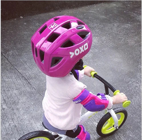 Kids' Roller Skating Helmet and Protective Gear Set